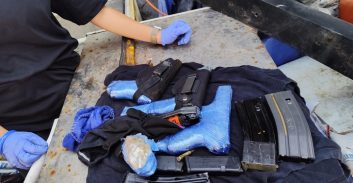 אקדחים, רימון ותחמושת נתפסו ביפו