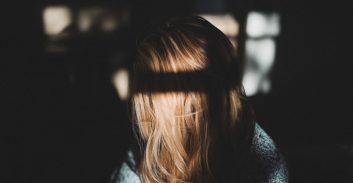 חדרה: מורה נשכה את בן-זוגה לשעבר אבל לא הורשעה