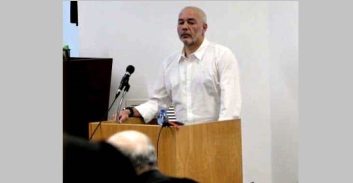 10 שנים למשפט רונאל פישר: בקשות לדחיית עלייתו לדוכן העדים