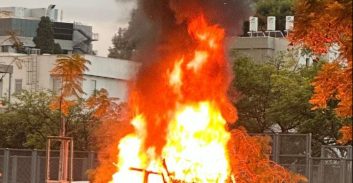 הרוג ופצוע בפיצוץ רכב בפתח תקווה