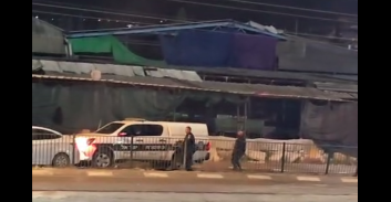 חילופי אש בין שוטרים לעבריינים שבצעו ניסיון חיסול ליד מסעדה בעראבה