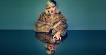 מהפח אל המהפך: סדרה על אם חד-הורית שהפכה ל"סנדקית של לונדון"