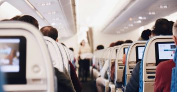 מבקרת עיריית ת"א: השמיים הפתוחים והפקרות הטיסות לחו"ל במחלקה לקשרי חוץ