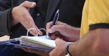 הותרו לפרסום שמות חשודים בעוקץ הלוואות ונדל"ן, ביניהם עורכי דין