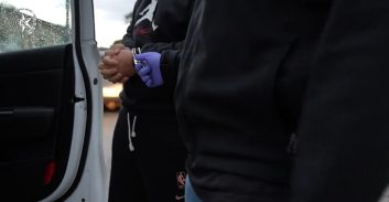 שיטת שלושת-השלבים ועונשי המאסר לצעירים שהתחזו לקטינה וסחטו עשרות גברים ברשת