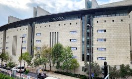 השופטת: בת 74 שירשה חלק מדירת הוריה לא זכאית לסיוע בשכר-דירה
