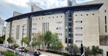 שוחררו למעצר בית שלושה חשודים בשוד מזוין של תחנת דלק בשפרעם