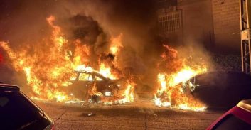 המשטרה עצרה חשוד בסדרת הצתות בראשל"צ: "נזקים כבדים, דיירים פונו מהבתים"