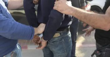 ירושלים: מפקח על עצור-בית נעצר בחשד לדקירתו ושוחרר למרות הצהרת תובע