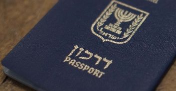 נאשם עם צו איסור יציאה הודה באשמה וקיבל אישור לטוס לדובאי