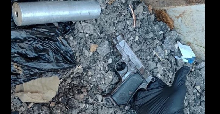 אקדח ומשתיק קול