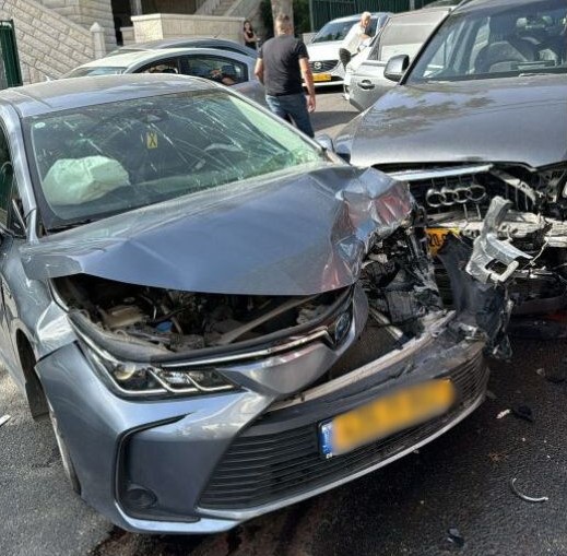 אבו גוש התנגשות אלימות רכבים