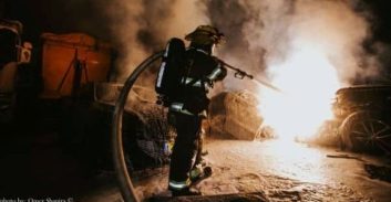 צעיר מנתניה חשוד בהשלכת רימון לעבר בית עסק בכפר יונה