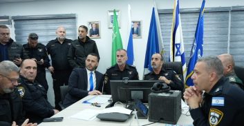 כ-30 עצורים ומעוכבים בתקיפה כלכלית משולבת על ארגון חרירי באום אל-פאחם