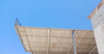 המשרד להגנת הסביבה מקצה 12 מיליון שקל להחלפת גגות אסבסט