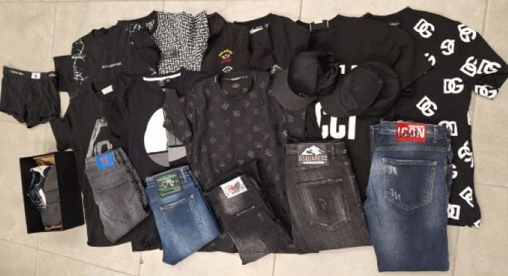 פריטי האופנה שנתפסו (דוברות המשטרה) נצרת