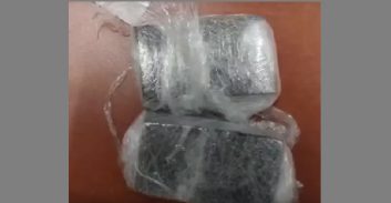 צעיר מטייבה חשוד בהחזקת שישה ק"ג קנאביס ופלטות חשיש בבית וברכב