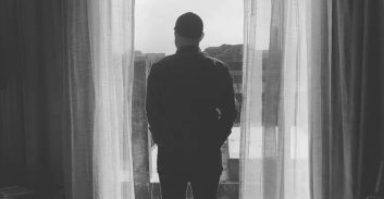 אם לילדים תשלם לבעלה לשעבר כחצי מיליון שקל על ניכור הורי