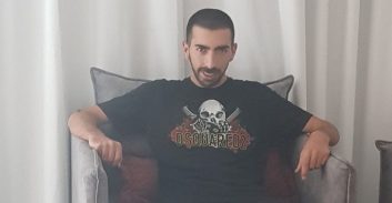 נשר: משה עמוס נעצר בחשד להצתת רכבים ואיומים