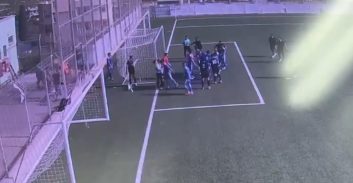 כדורגלן מג'דל כרום נעצר לאחר שאיים ונגח בראשו של הקוון