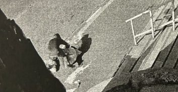 אישום: מוכר למשטרה מגדרה תקף את שכנו וגרם לו לשבר בירך