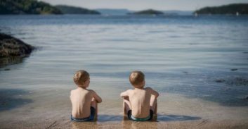 האב לא עמד בהתחייבות לפגוש את ילדיו וישלם לאם כ-88,000 שקל