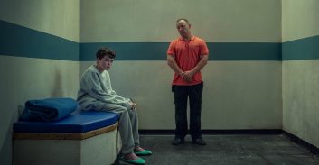 "התבגרות": עולמם האפל של המתבגרים החדשים בעידן הרשתות החברתיות