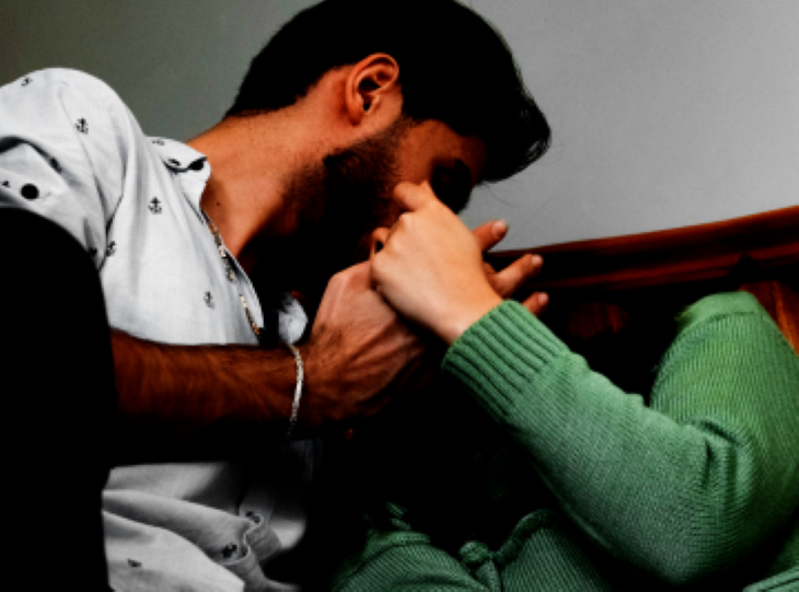 אלימות במשפחה אשה מוכה