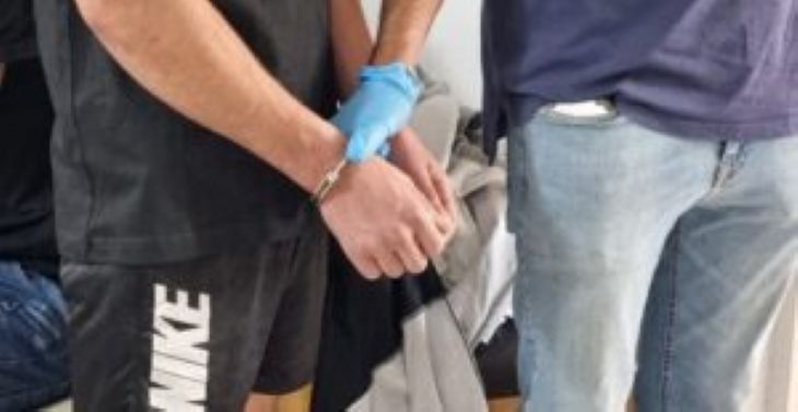 קטין מעצר סחר סמים