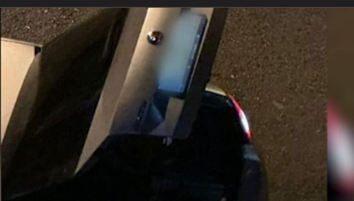 נסיון חטיפה תא מטען פתוח