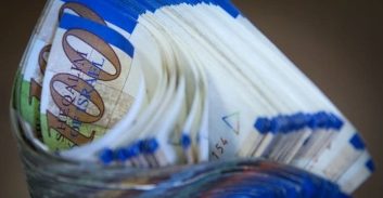 העונש לקצין משטרה שהורשע בגניבת אלפי שקלים בחיפושים בבתי פלסטינים