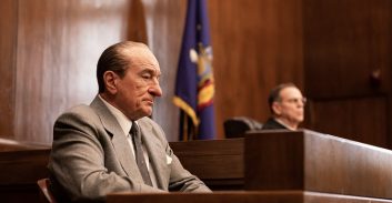 "אלטו נייטס": דה נירו בתפקיד כפול על קיצור תולדות המאפיה בקולנוע