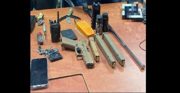 מוכר למשטרה מנתניה נעצר על החזקת אקדח בתל אביב