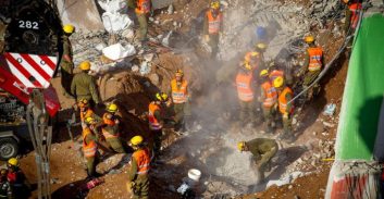 קריסת החניון ברמת-החייל: הורשע המתכנן בן ה-90 שניסה "לחמוק מאחריות"