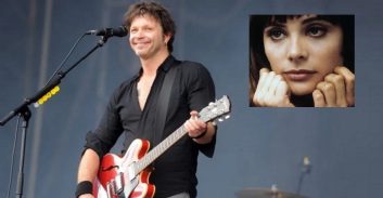 הרוקיסט שהיכה למוות את זוגתו השחקנית: פשע-תשוקה או רצח בדם קר?