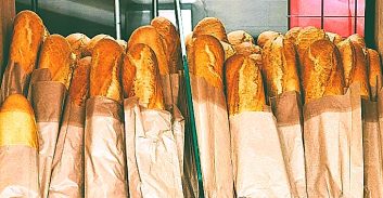 הסדר לבעל-מזנון בצומת גלילות שהעלים סך משוער של שני מיליון שקל