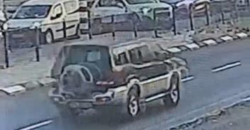 חשד לניסיון רצח: בעקבות ויכוח בכביש דרסו נהג אחר, הפקירו ונמלטו