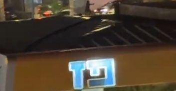 תיעוד: צעיר נורה למוות בטירה