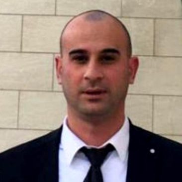 עו"ד טארק נעאמנה