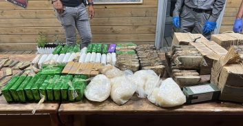 לוחמי מג"ב תפסו בדרום יותר מ-100 קילו חשיש ו-4.5 קילו קריסטל