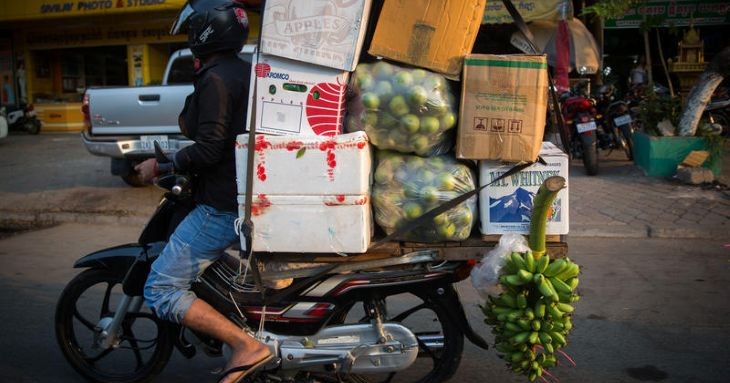 אופנוע נסיעה עבריין חיצונית