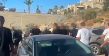 חשד: התארגנות לפגיעה בעבריין מחדרה שמקבל גיבוי מראש ארגון פשע באשקלון