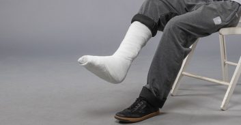 אסיר משוחרר חשוד בהשלכת רימון לחוף נאמוס בטבריה