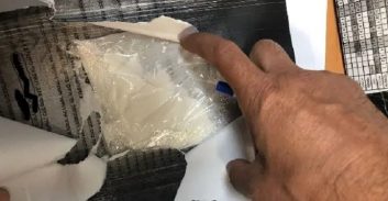 שני נאשמים בייבוא חבילות MDMA וקטמין מקנדה ומהולנד