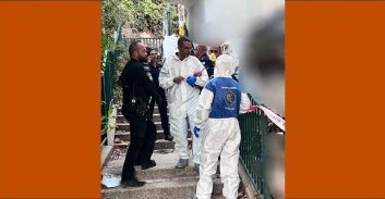 גבר וכלב אותרו ללא רוח חיים בדירה בעיר נשר