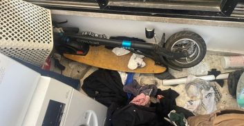 תל אביב: נעצרו שלושה קטינים זרים בחשד ששדדו באלימות בעל עסק