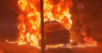 החשד: היעדים בפיצוץ הרכב באשקלון היו עבריין בכיר ואחיו