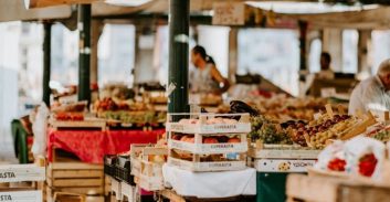 "נגע לי בחזה בצורה חודרת": עדות המתלוננת שהביאה להרשעה במעשה מגונה