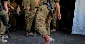 בית-המשפט הכיר בשירות מילואים כחלופה לשל"צ: "אין שירות מועיל יותר למדינה"