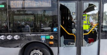 אסירים פליליים סווגו כביטחוניים בעקבות התבטאויות לאומניות וגילויי שמחה על הפיגוע בירושלים